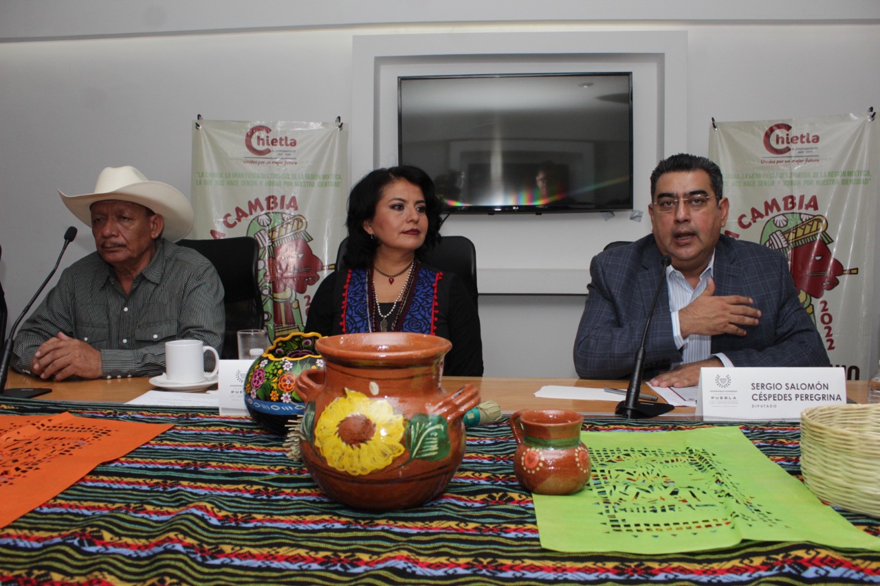 Llega el trueque a Chietla, diputados piden fortalecer tradiciones y el orgullo de ser poblanos