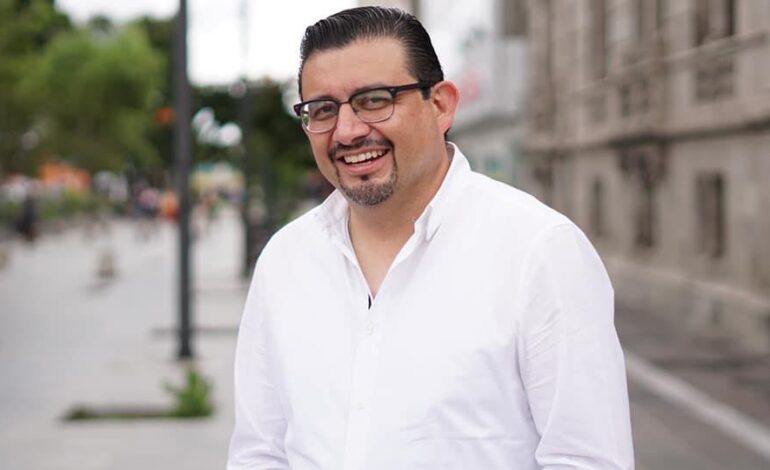 Acusa Eduardo Alcántara que hay persecución del PAN poblano en su contra