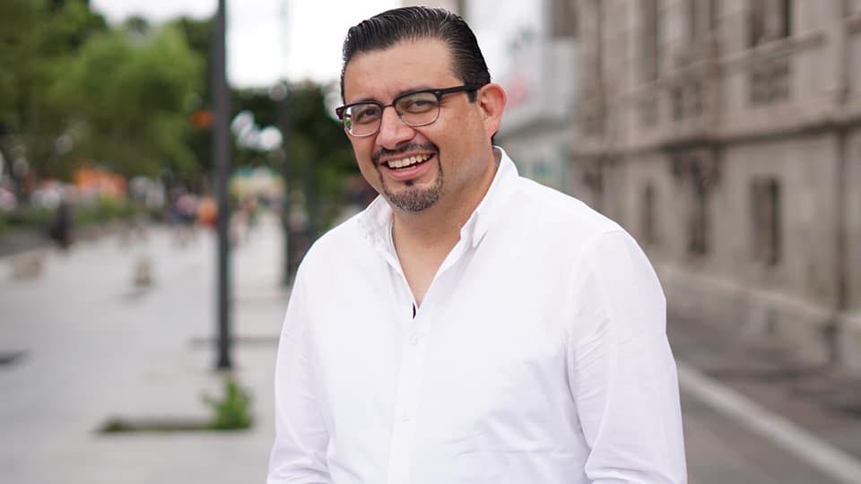 Acusa Eduardo Alcántara que hay persecución del PAN poblano en su contra