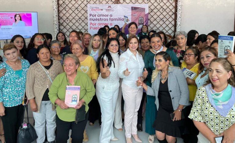 Siguen sumándose mujeres a las cruzadas por la salud con Ceci Arellano