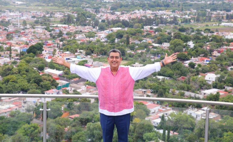 El gobernador Sergio Salomón recalcó que Puebla se vive en familia y brinda atractivos turísticos únicos