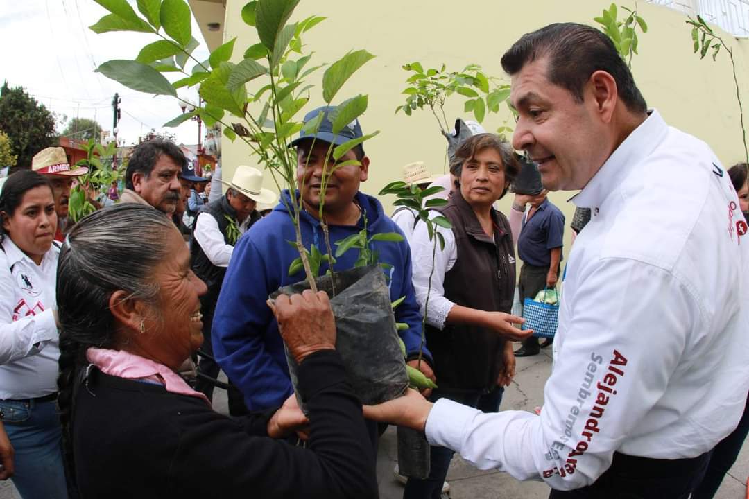 «Sembremos Esperanza» llegó a Tlachichuca, El Seco, Calpan y San Nicolás de los Ranchos