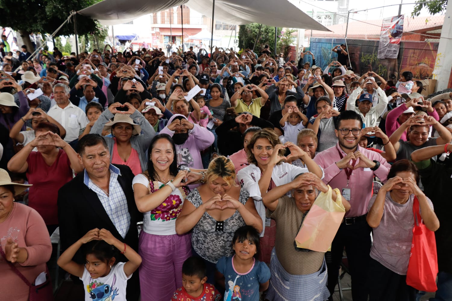 Más de mil 400 familias de la capital poblana beneficiadas por Bienestar