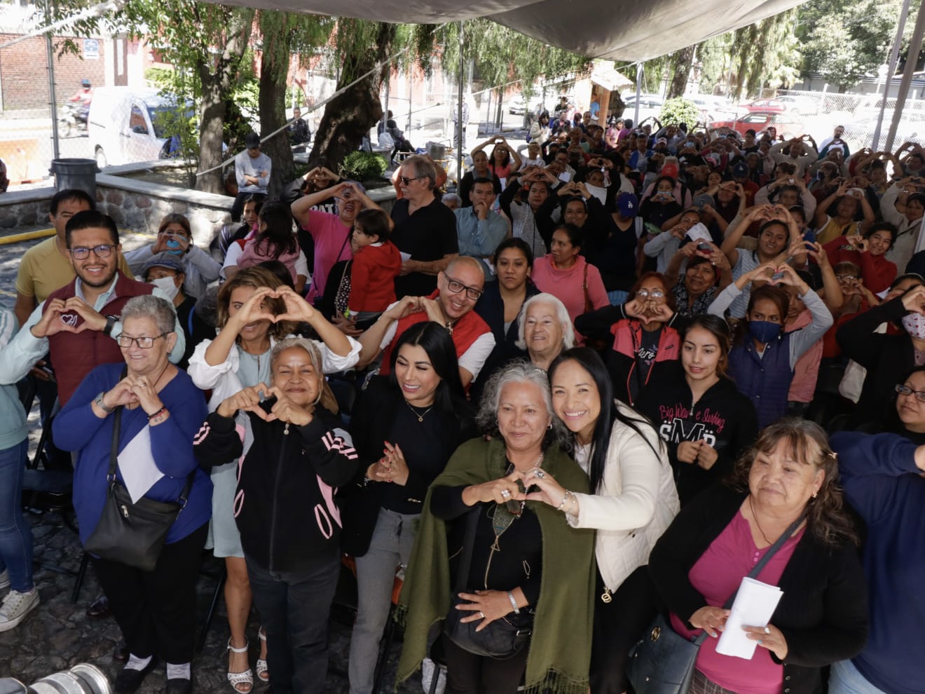 Bienestar benefició a más de 1500 familias con entrega de apoyos alimentarios