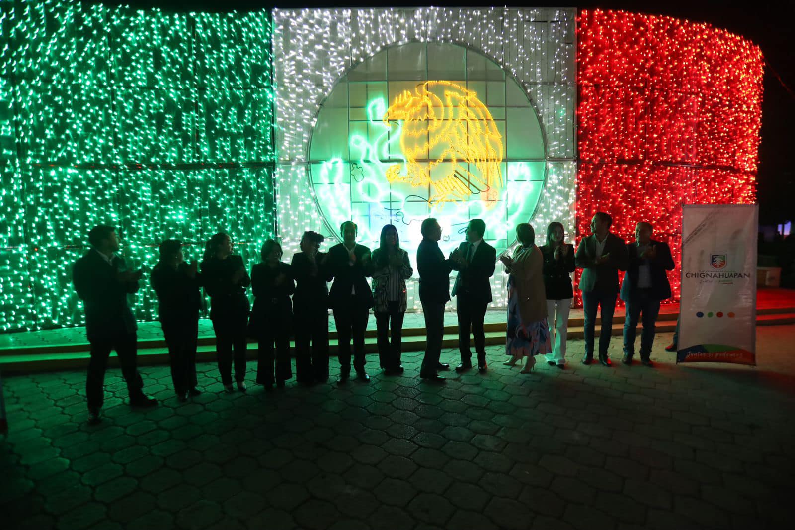 Inician los festejos patrios en el pueblo mágico de Chignahuapan