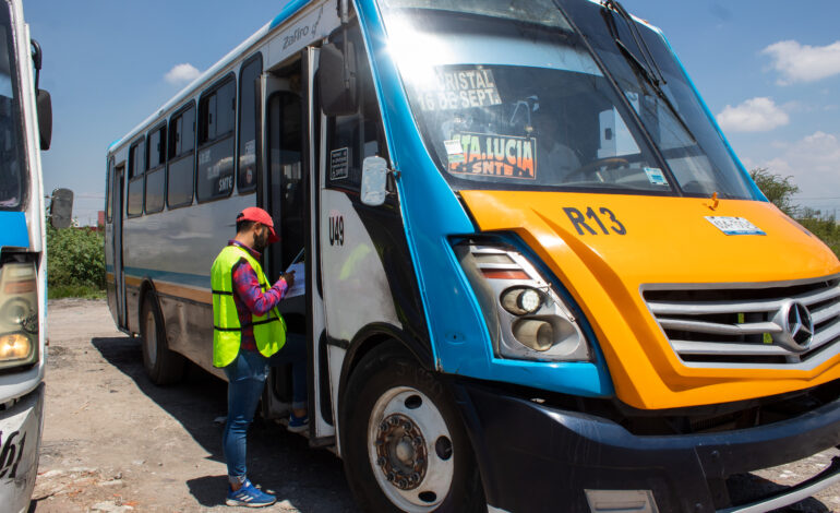 Transporte público aprobó inspección vehicular de la SMT