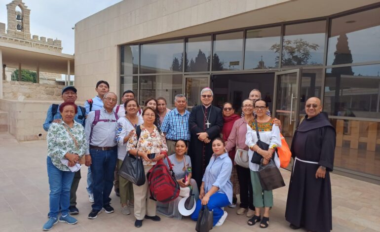 Retornan poblanos varados en Israel a territorio mexicano