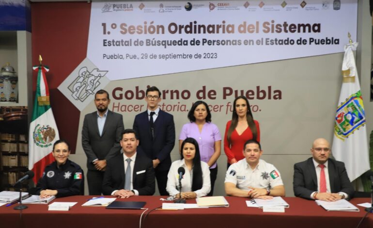 La Secretaría de Gobernación (SEGOB), conformó el Sistema Estatal de Búsqueda de Personas en el estado de Puebla, que preside el titular de la dependencia, Javier Aquino Limón