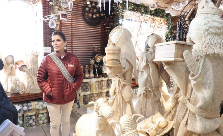 En Chignahuapan Olivia Salomón destacó la aportación laboral de las mujeres artesanas