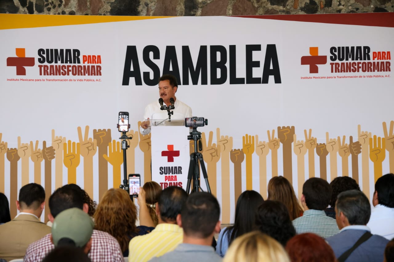 Nacho Mier acepta resultados de encuesta y anuncia que irá al Senado en primera fórmula