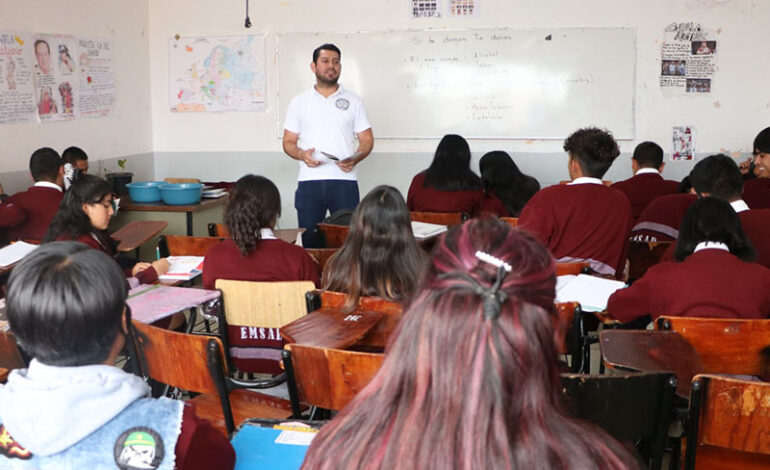 Retornarán a clases más de 130 mil estudiantes de bachillerato tras periodo vacacional