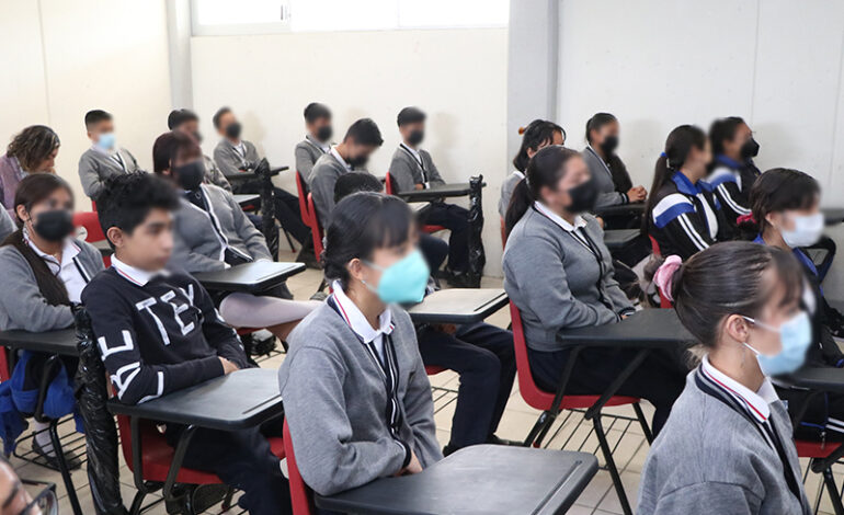 Regresarán a clases más de 1.3 millones de estudiantes el 8 de enero
