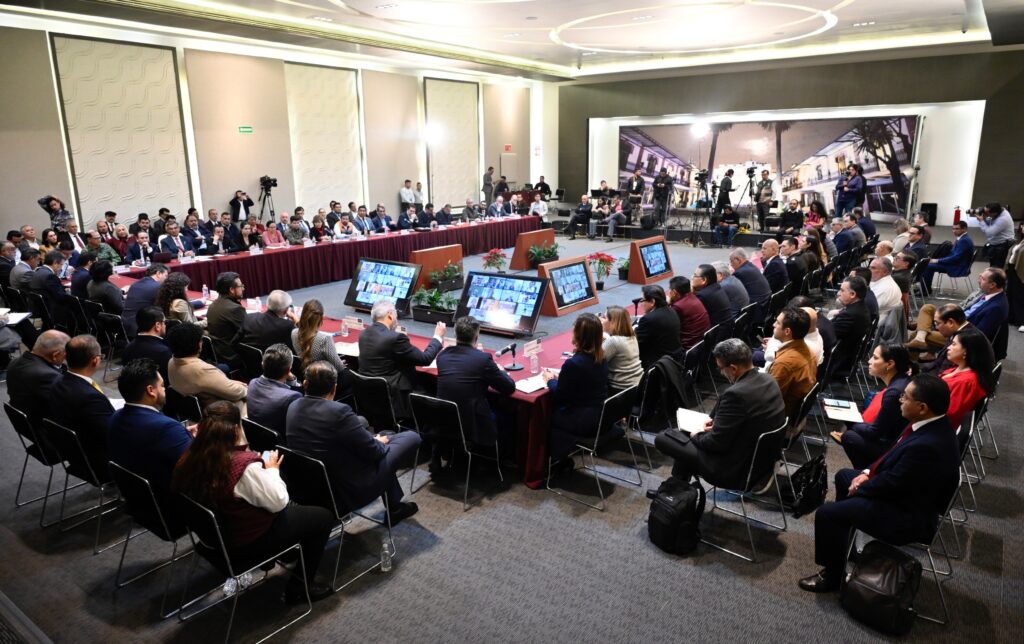 El titular del IMSS agradeció a las y los gobernadores por integrar un solo equipo para garantizar el derecho a la salud de las y los mexicanos.