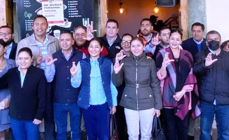 Columna Bitácora / ¡¡¡Mal y de malas en el PRI-PAN!!!