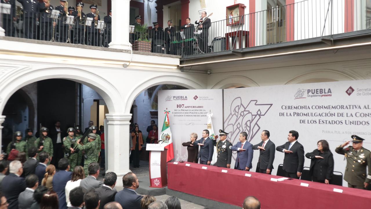 Gobierno de Puebla conmemoró 107 Aniversario de la Promulgación de la Constitución Mexicana