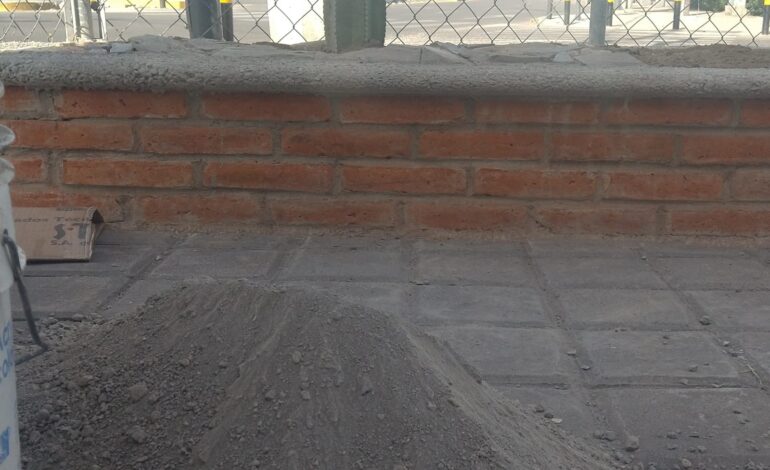Fin de semana de la tiznada… Lluvia de ceniza del Popo tapiza las calles de Puebla