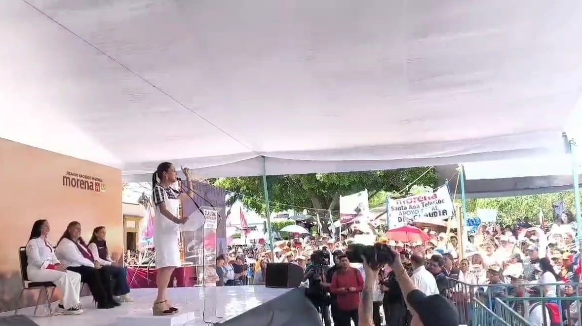 En Tehuacán Sheinbaum ofrece más conectividad terrestre para México