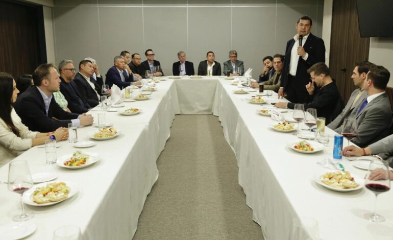 Armenta mantiene encuentros con más de 300 liderazgos estatales a favor de la unidad