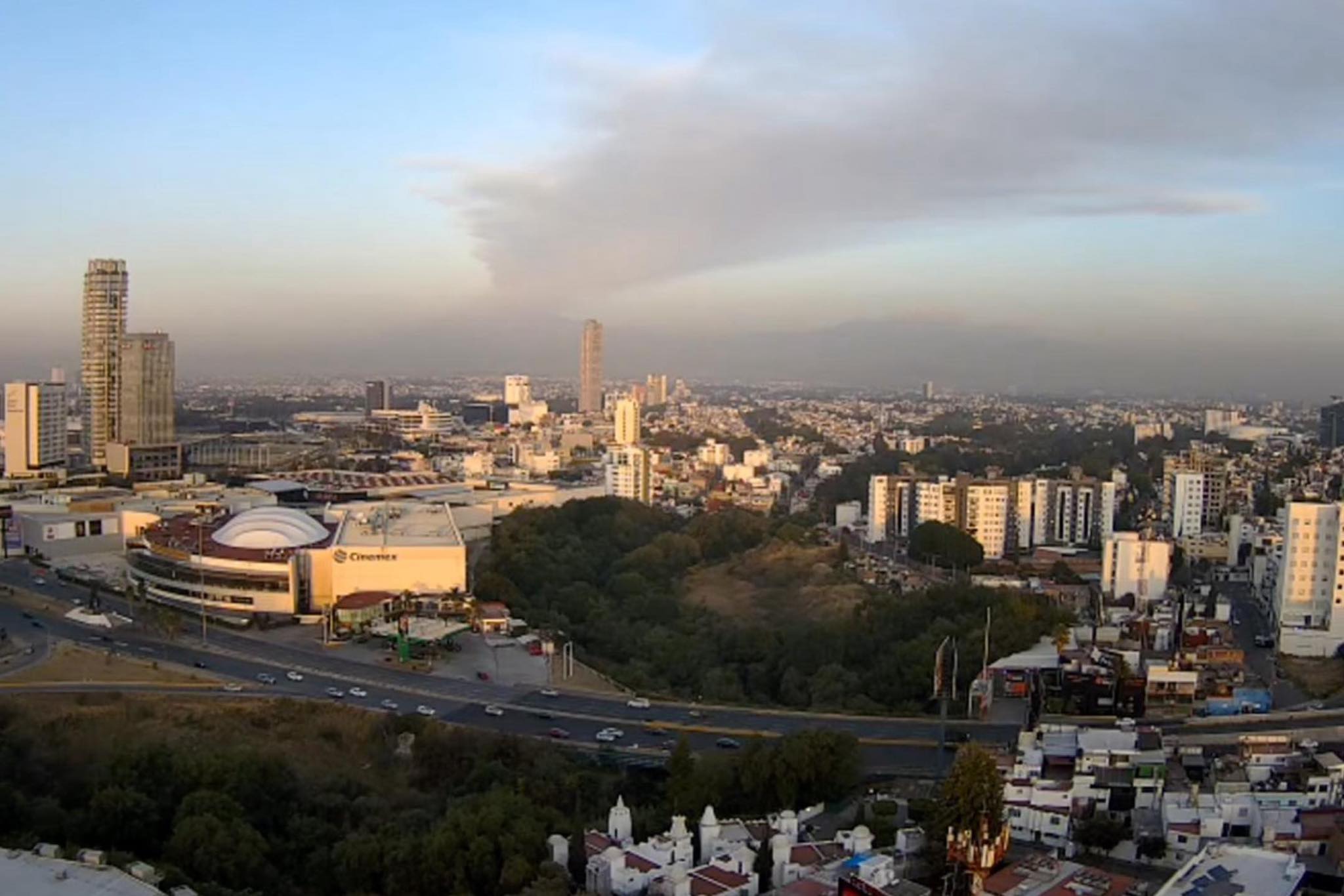 La calidad del aire en la Zona Metropolitana de Puebla se reporta como regular