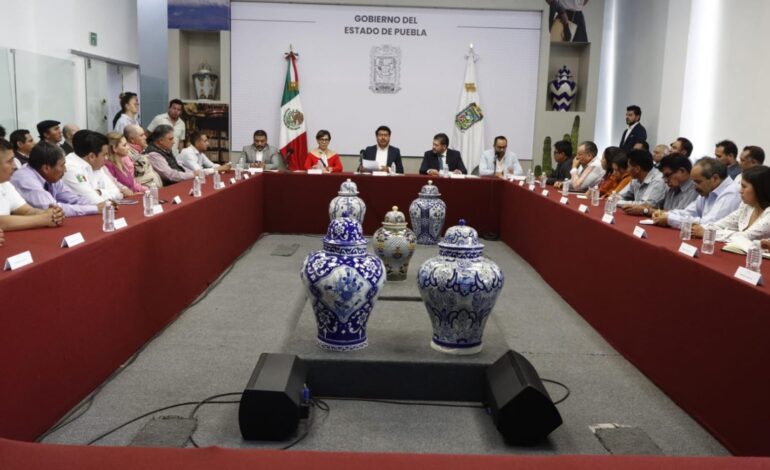 Trabajan autoridades estatales en correcto manejo de basura en zona de Cholula