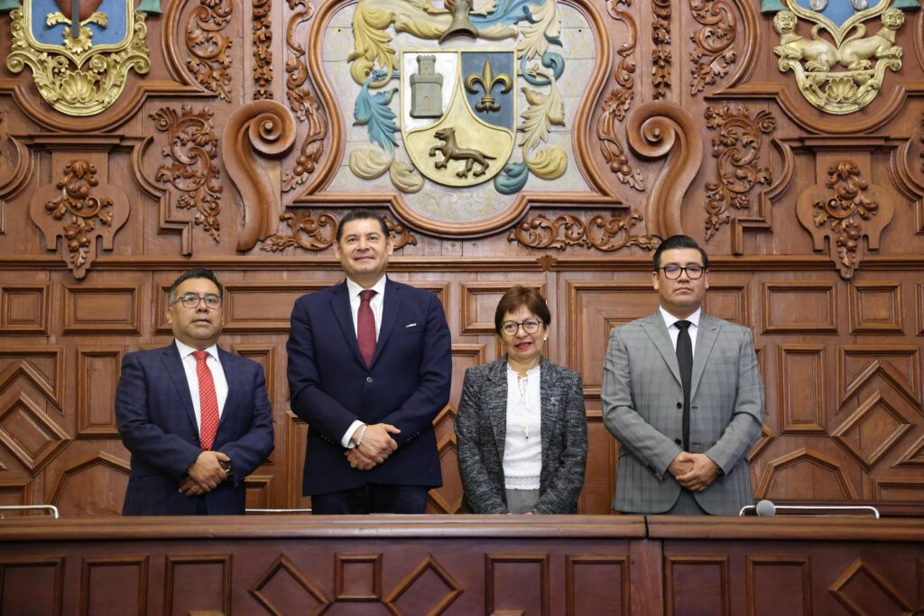 Alejandro Armenta, ofreció construir una alianza con la Máxima Casa de Estudios para el desarrollo de Puebla. 