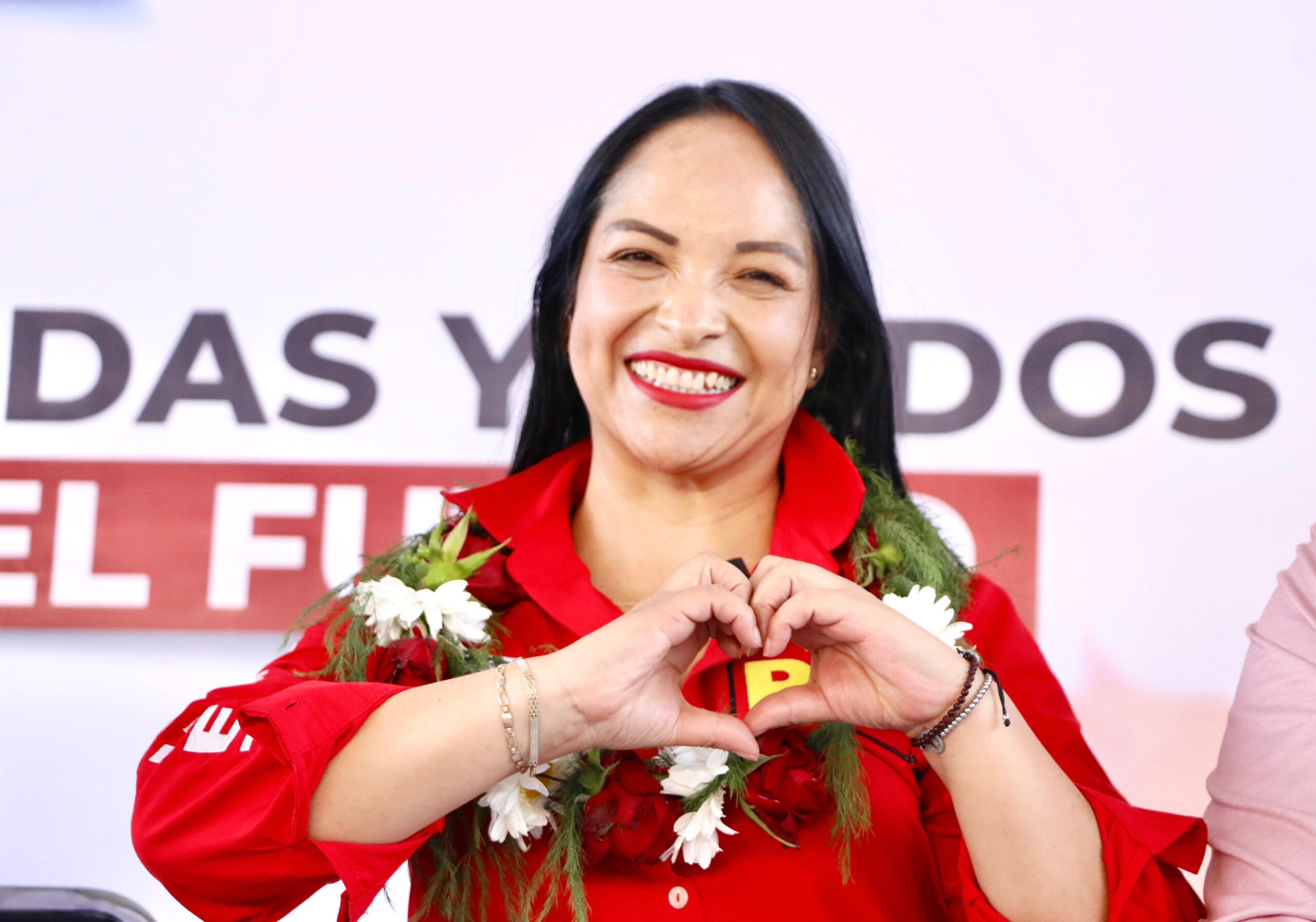 Garantiza Liz Sánchez legislar en favor de habitantes de colonias y juntas auxiliares