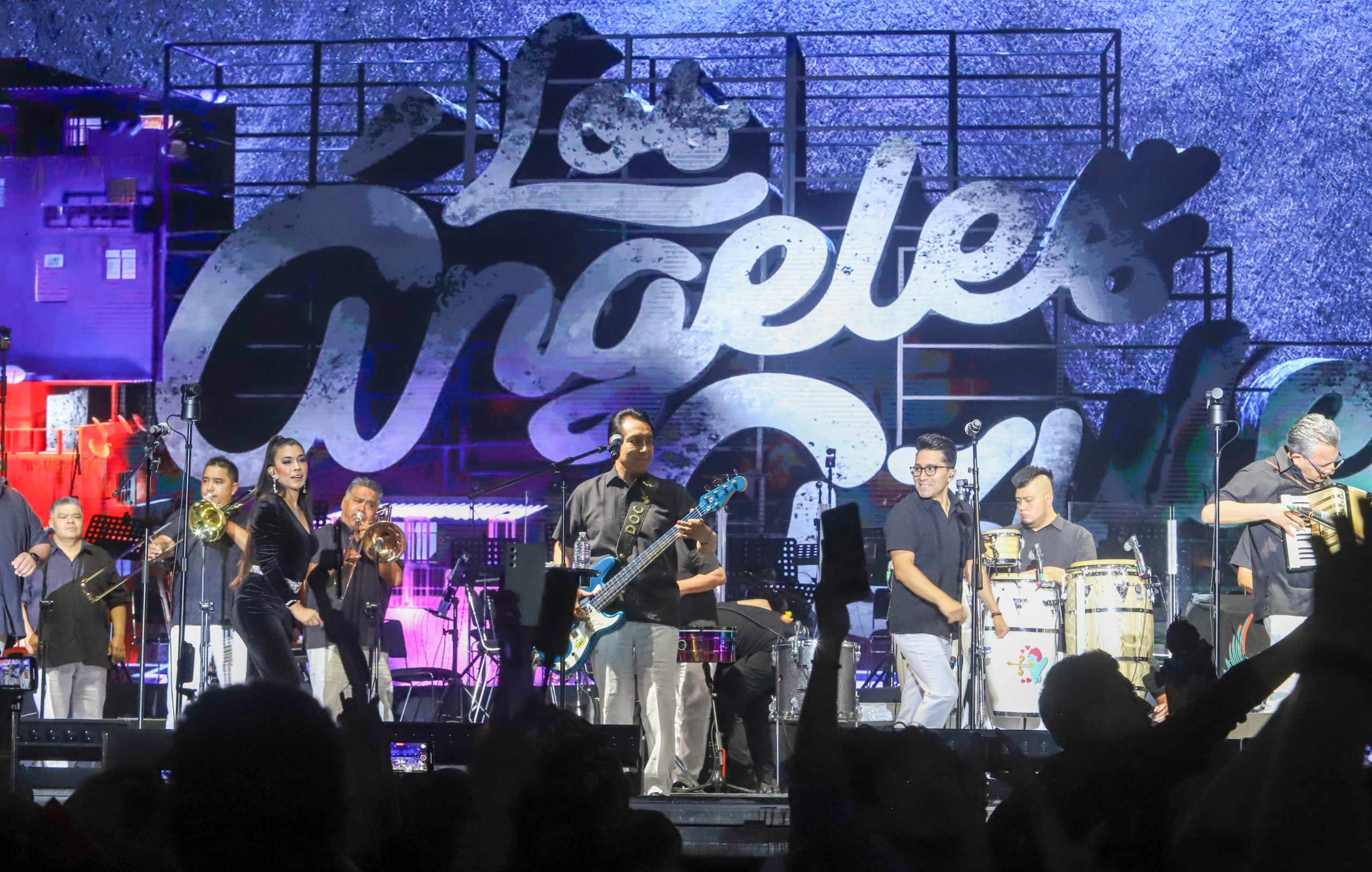 Baila Feria de Puebla con los Ángeles Azules