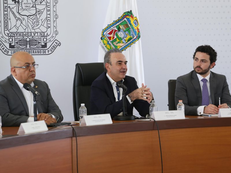Presentan SEP y Politécnico Nacional convocatoria para proceso de admisión en Puebla