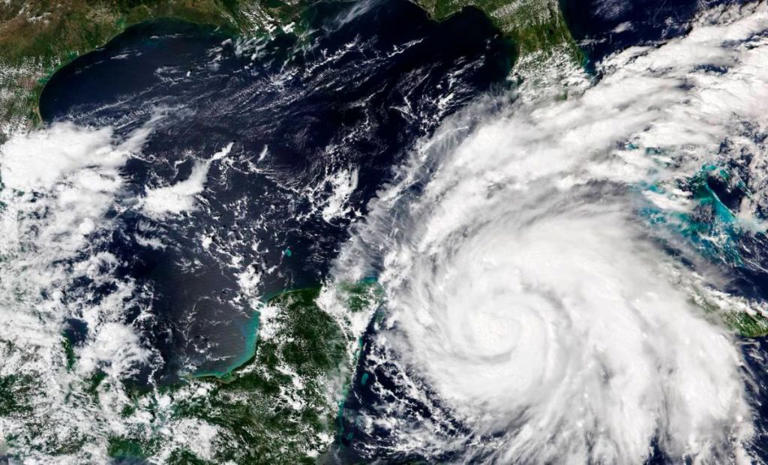 ¡Adiós calor! Fenómeno La Niña amenaza México con lluvias intensas
