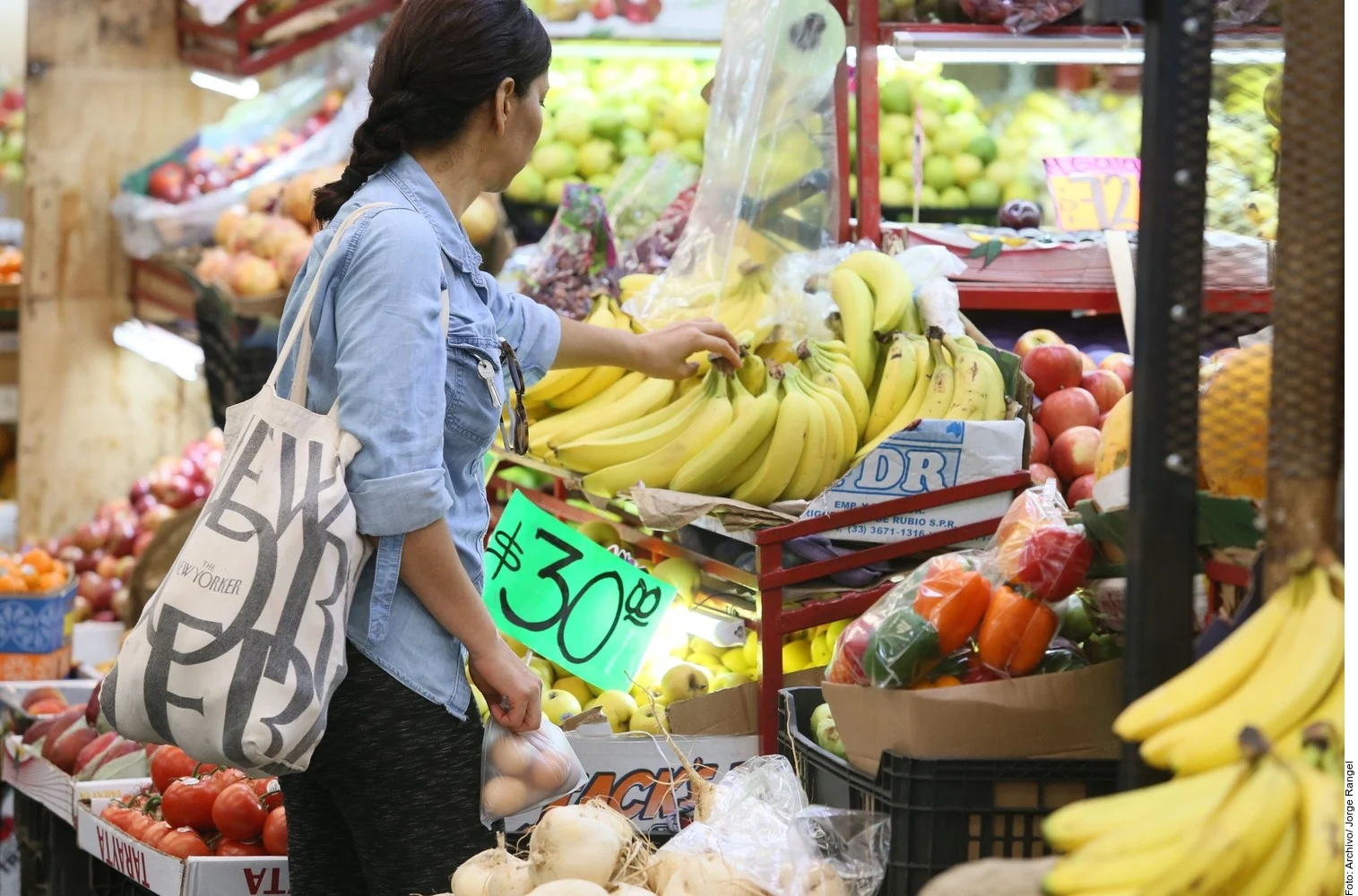 México, mal parado ante la OCDE: Inflación en alimentos es la segunda más alta de la organización