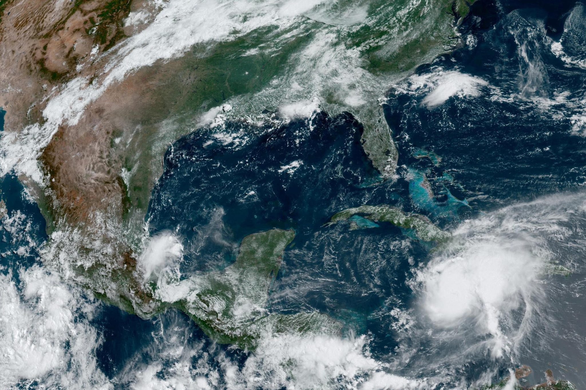 Quintana Roo, sin muertos ni heridos tras impacto de huracán ‘Beryl’
