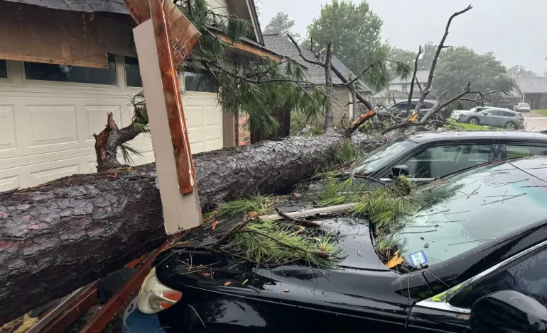 Paso de ‘Beryl’ en Texas: Sube a ocho la cifra de muertos y continúan apagones en EU