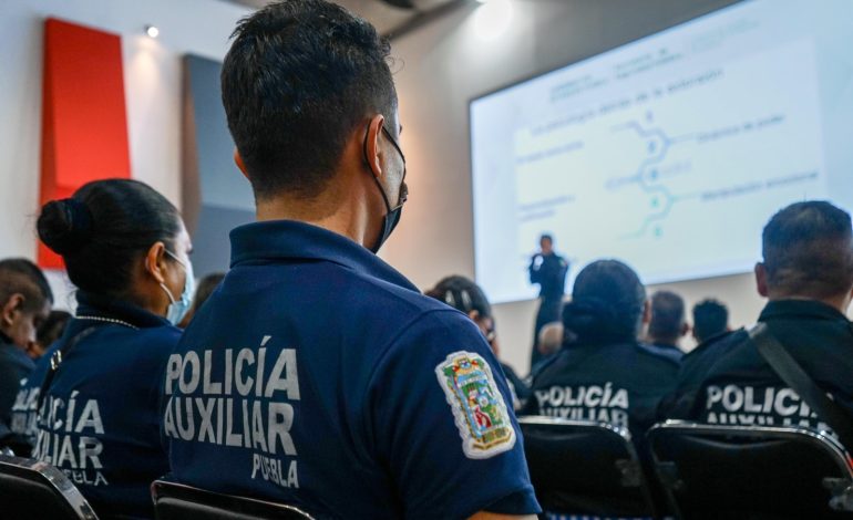 Capacitan a 900 policías auxiliares contra extorsión y fraudes