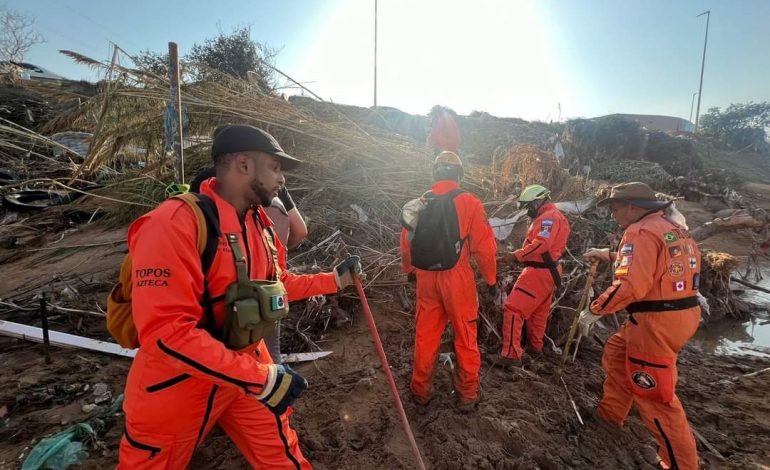 «El amor al prójimo es lo que importa»: los Topos de México listos para ayudar en Valencia