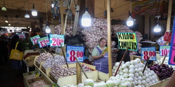 Inflación anual se aceleró en febrero; llegó a 3.77% luego de tres meses a la baja