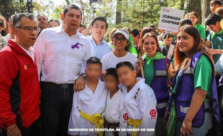 En Teziutlán, décima faena comunitaria rescata espacios públicos y valores