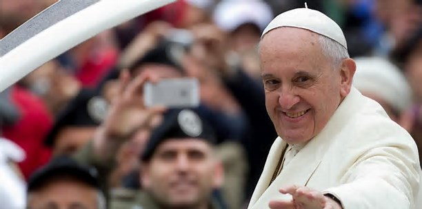 Estado de salud del papa Francisco permanece “estable”, informa el Vaticano