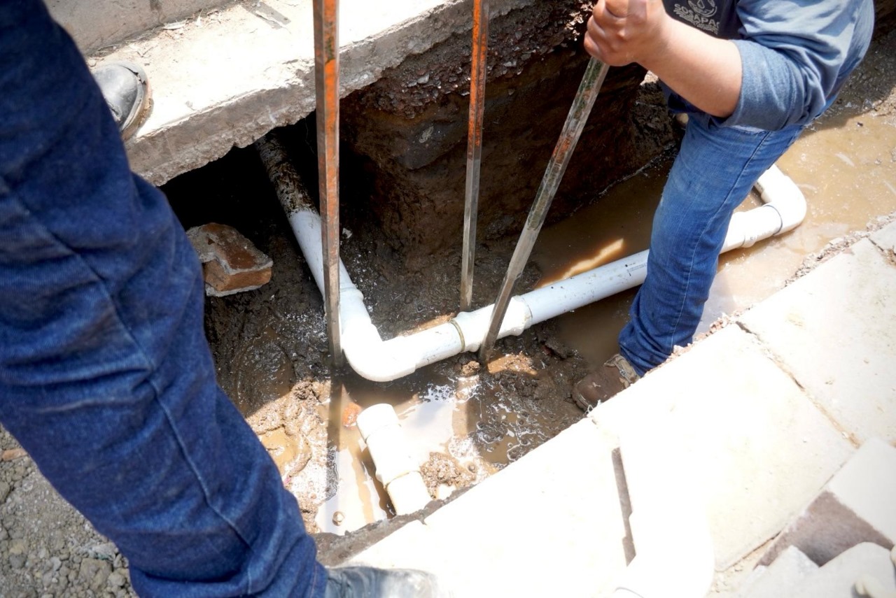 Refuerzan distribución de agua en Santa María Xixitla con acciones del SOSAPACH