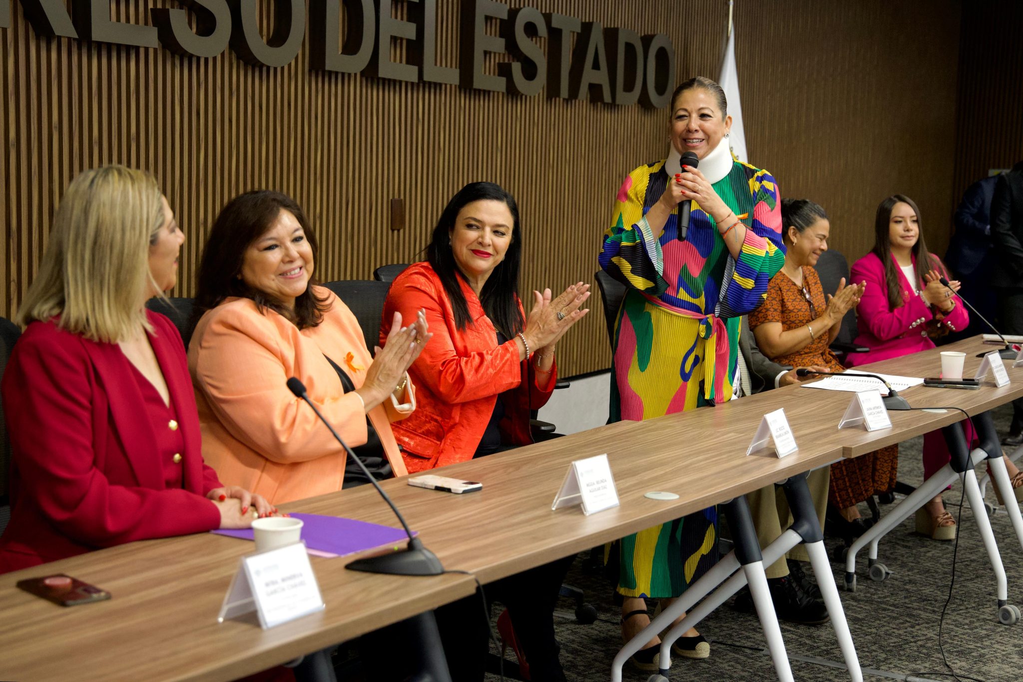 Congreso de Puebla impulsa apoyo a pacientes con cáncer mediante taller solidario
