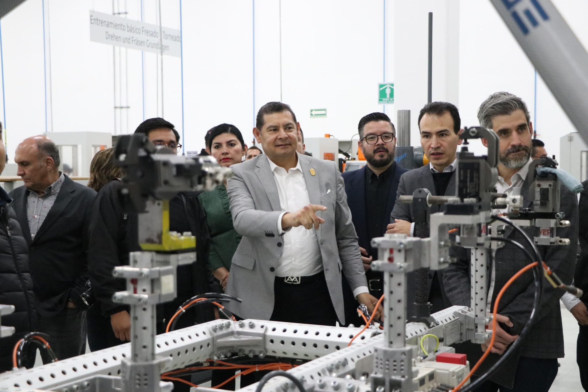Puebla acelera hacia el futuro: inicia construcción del Centro de Diseño Olinia