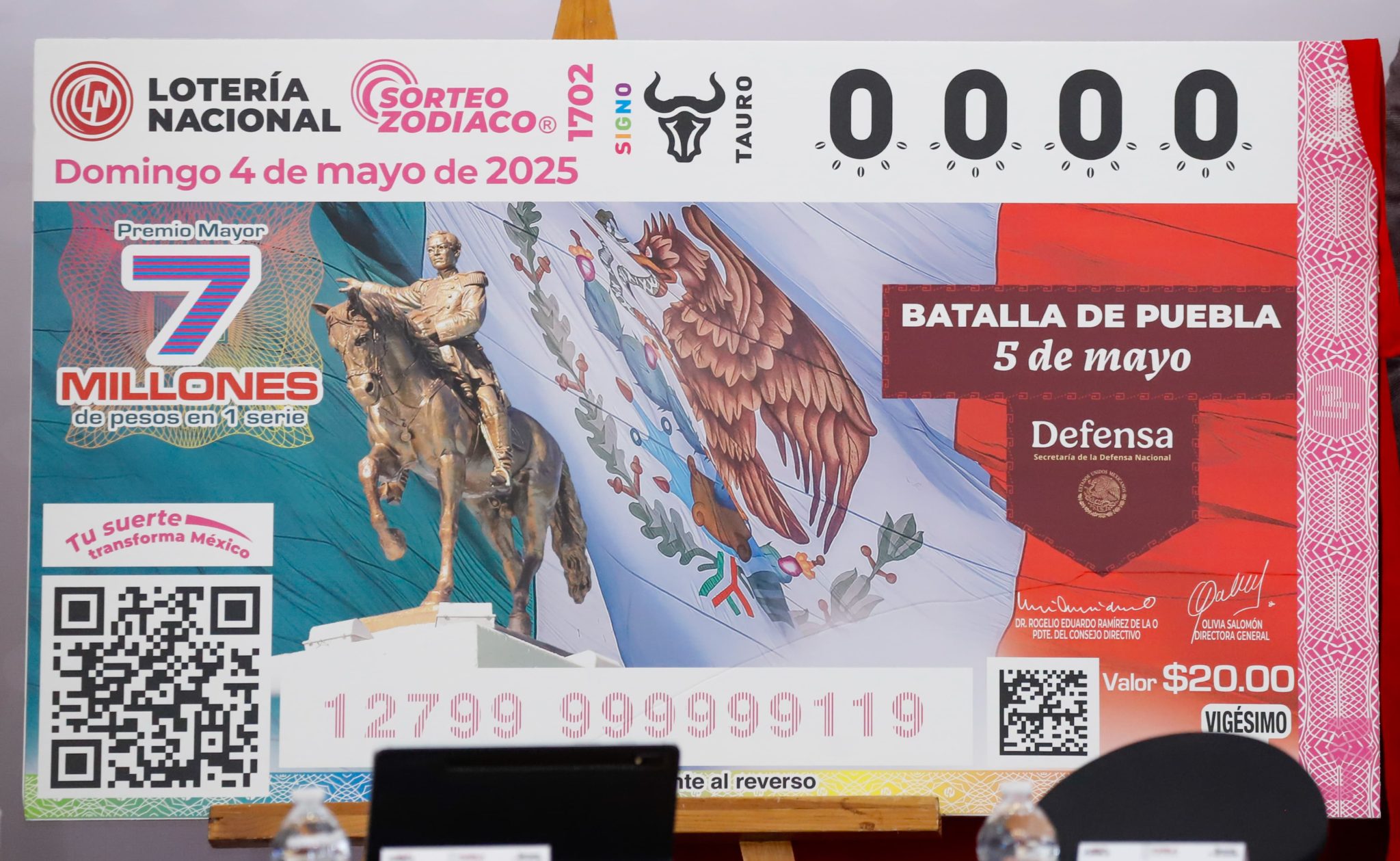 Develan Billete Conmemorativo del 5 de Mayo; sorteo se celebrará en Puebla con premio mayor de 7 millones