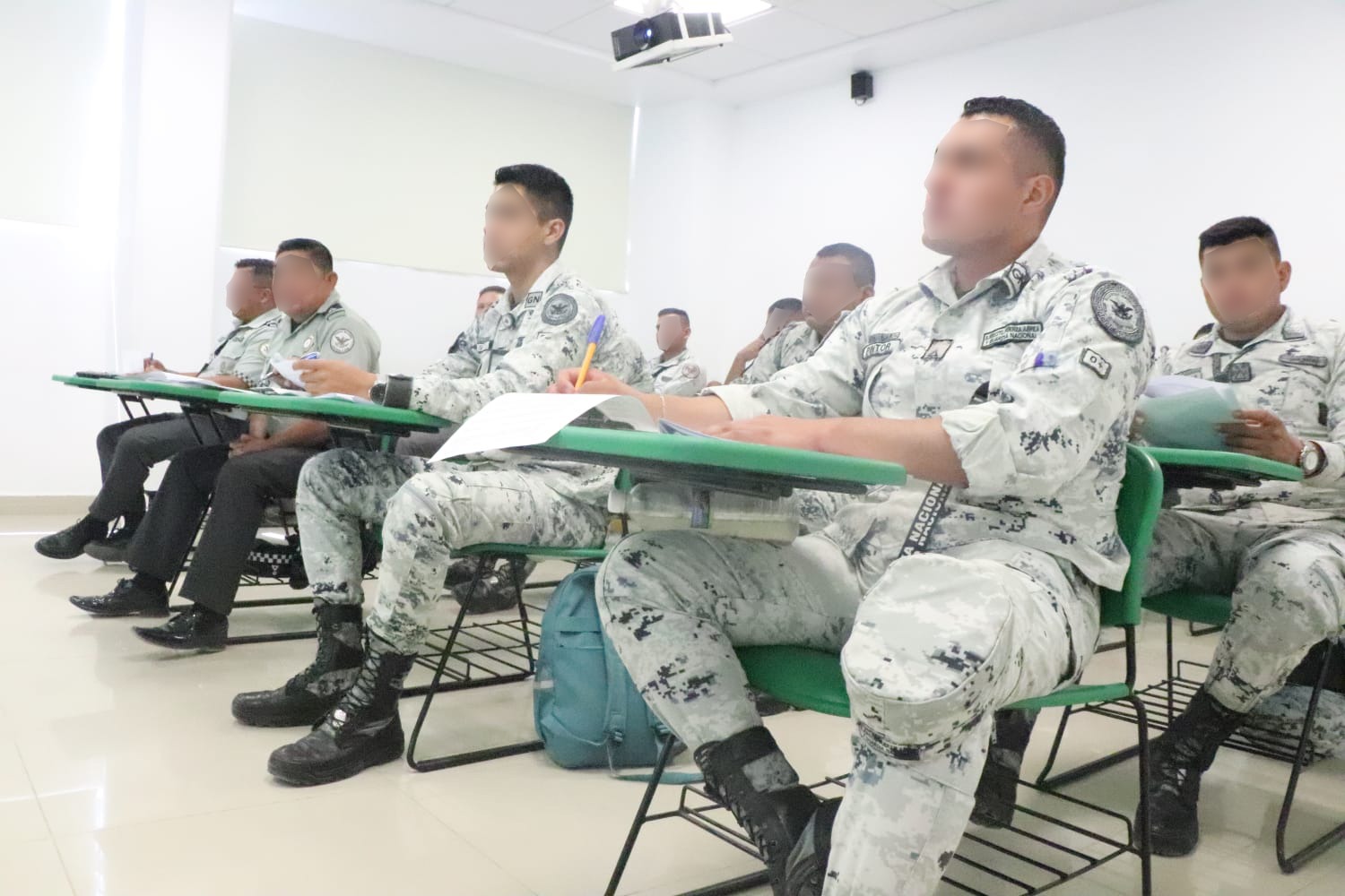 Capacita FGE a Guardia Nacional en protocolos para preservar la legalidad en investigaciones