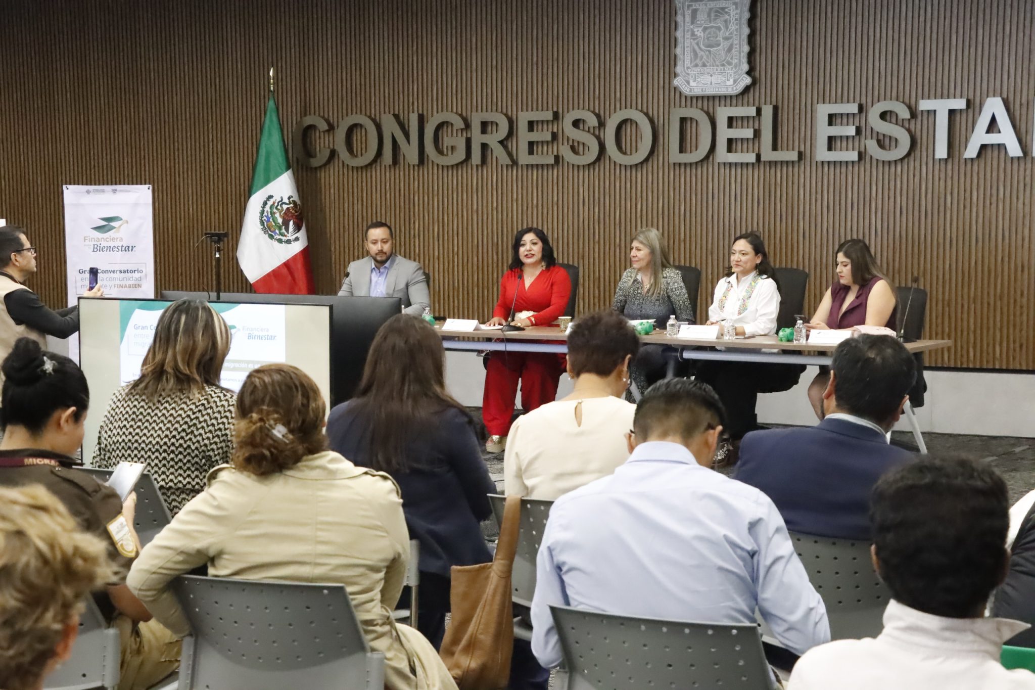 Impulsan desde el Congreso diálogo y apoyo financiero para la comunidad migrante