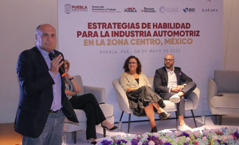 Puebla impulsa formación especializada para fortalecer industria automotriz