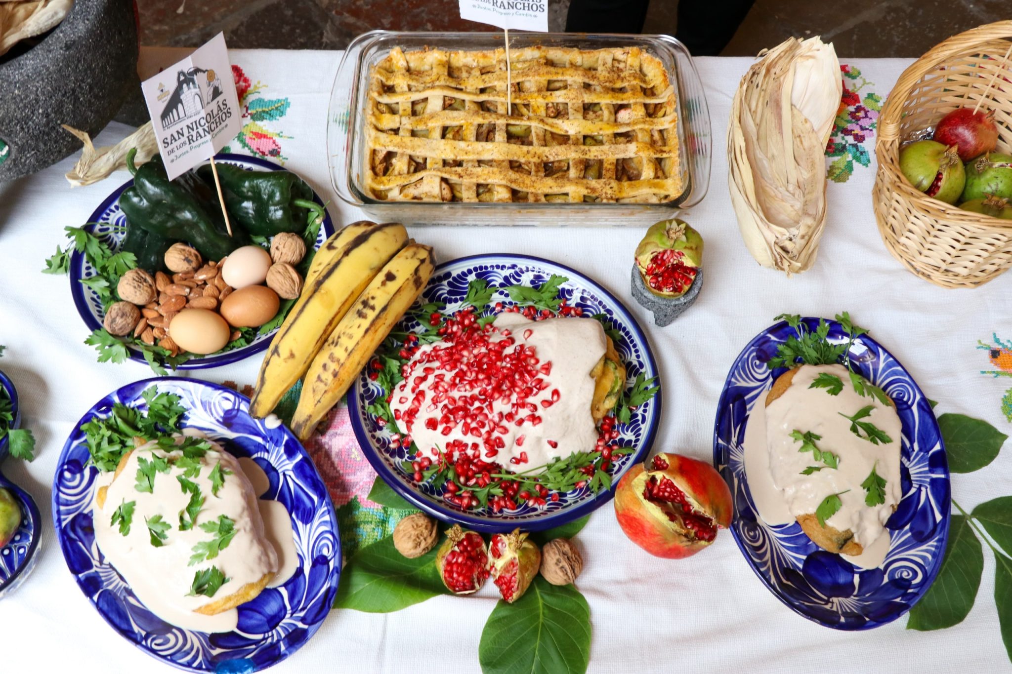 Chile en nogada y tradición: San Nicolás alista festival internacional con cocineras, arte y música