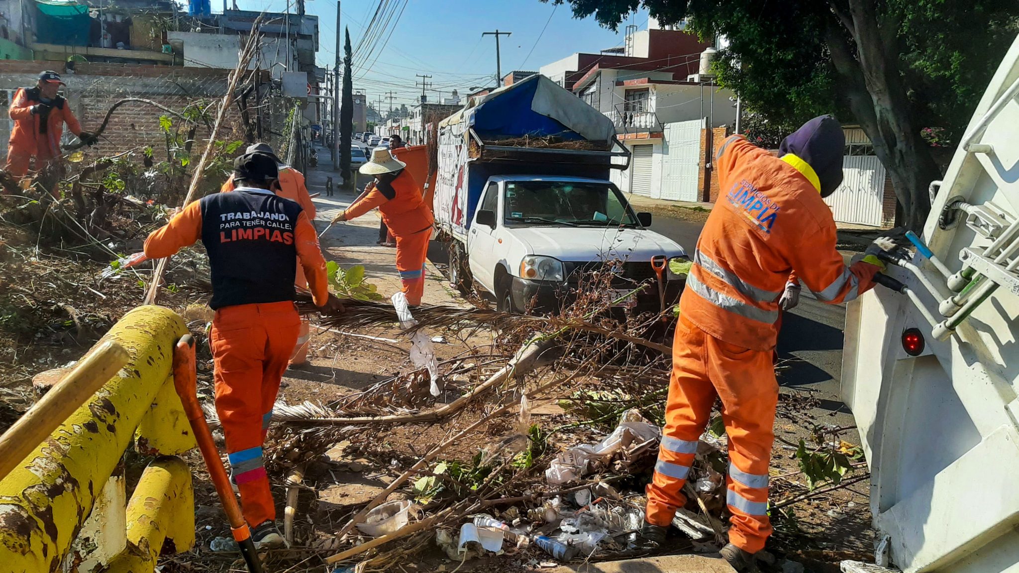 Refuerzan acciones de limpieza para prevenir inundaciones en temporada de lluvias