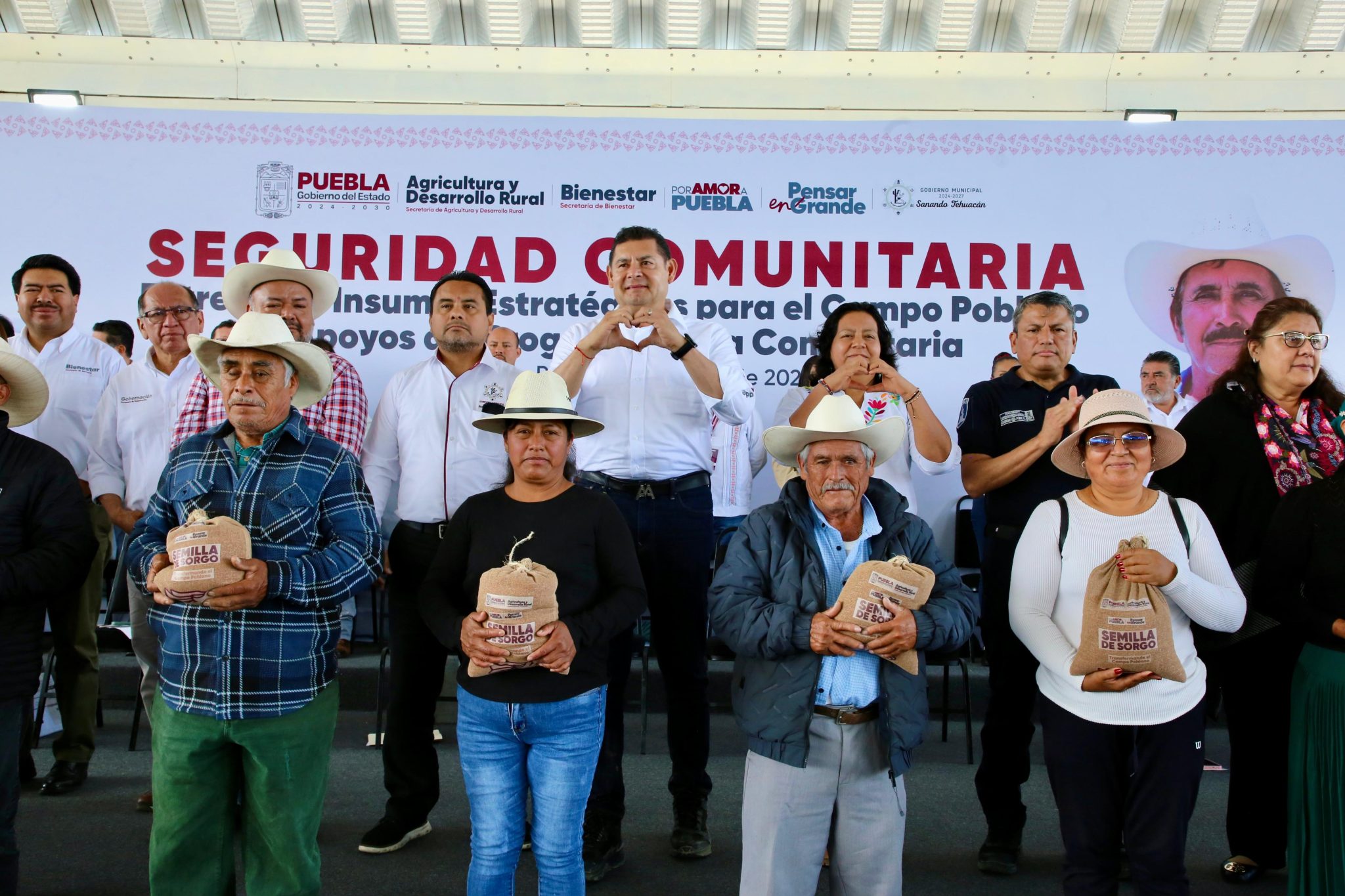 Armenta impulsa seguridad alimentaria y comunitaria en Tehuacán con inversión de 25 mdp
