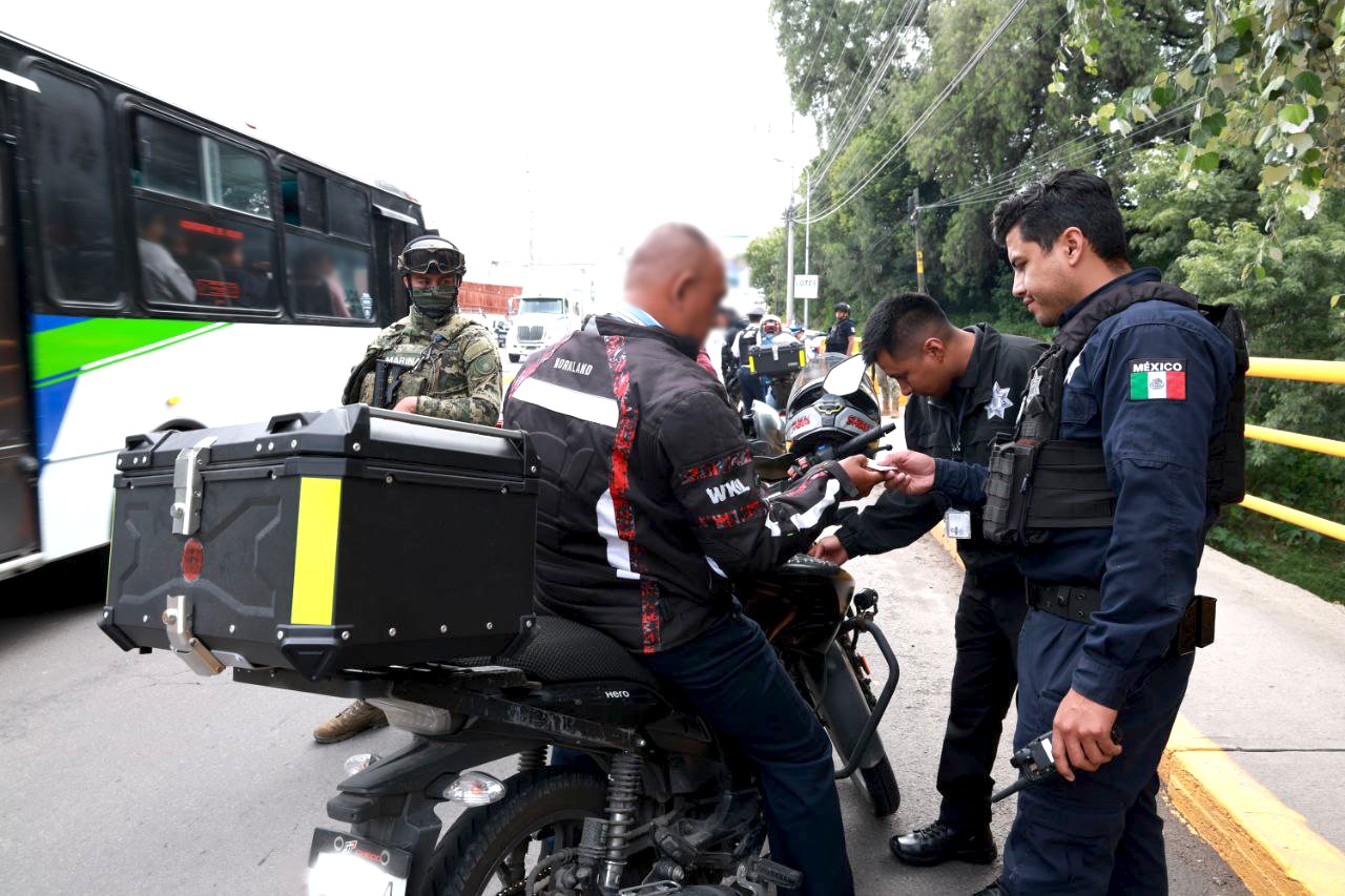 SSP refuerza seguridad con más de mil operativos de revisión a motocicletas en Puebla