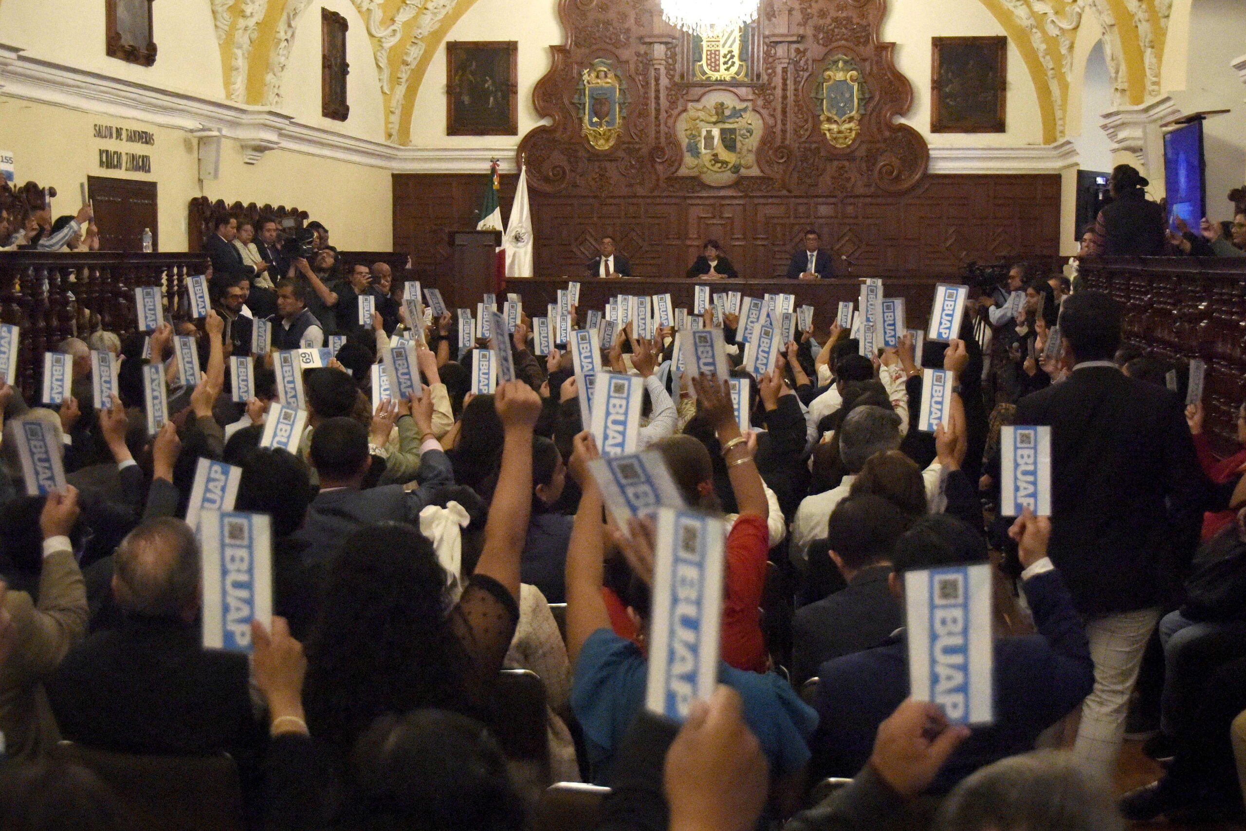 BUAP lanza convocatoria para Rectoría y da luz verde a Comedor Universitario