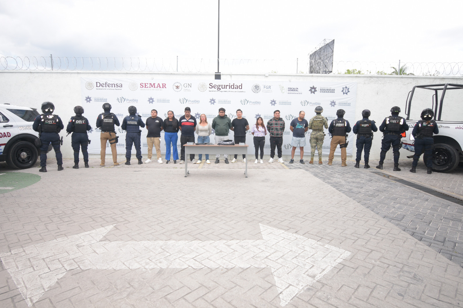 Detienen a nueve presuntos integrantes de banda dedicada al robo de carga en Puebla